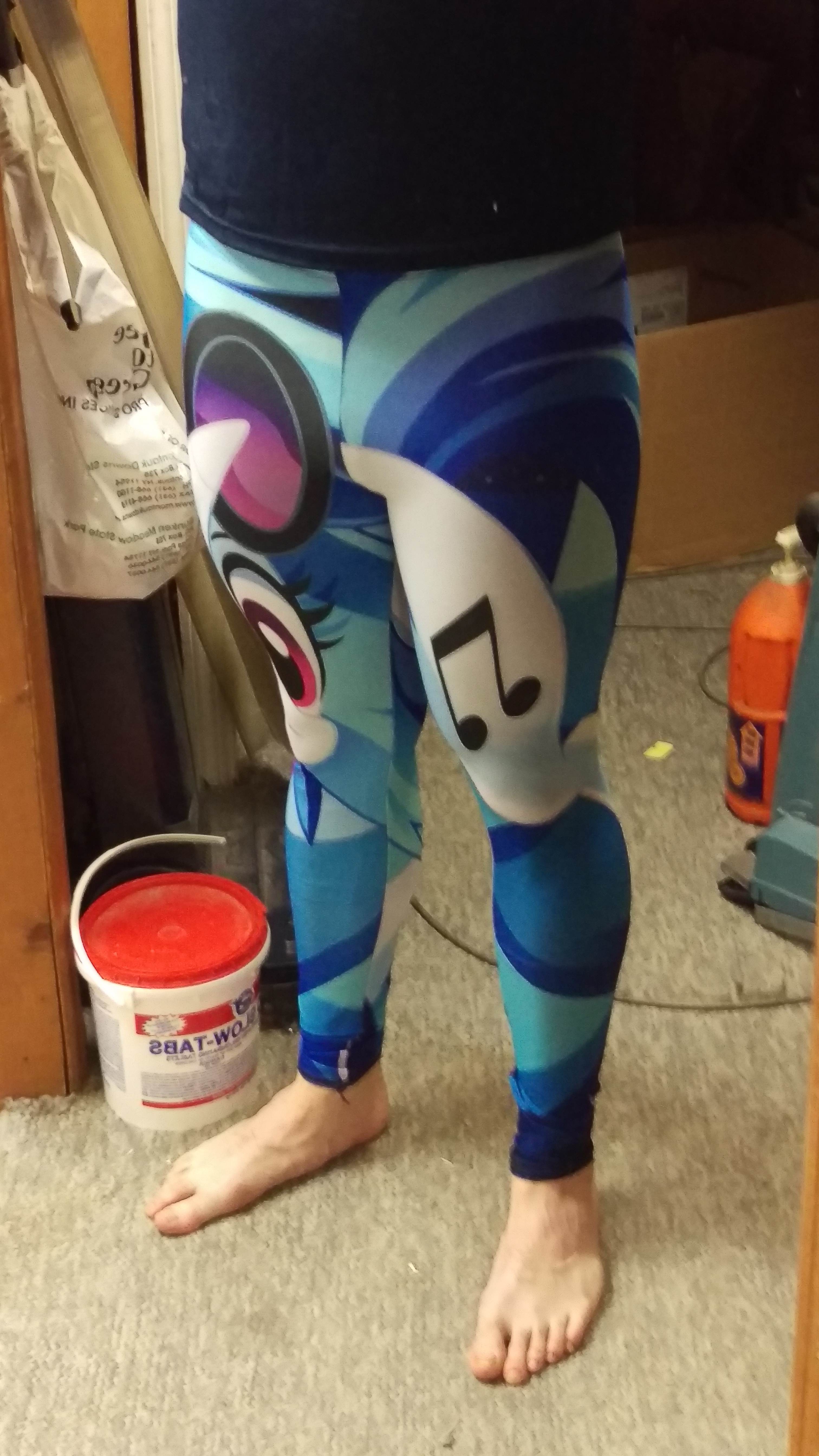 How To Make Leggings Look Like Tights