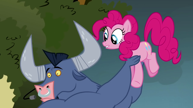 640px-S2E19_Iron_Will_moves_Pinkie.png