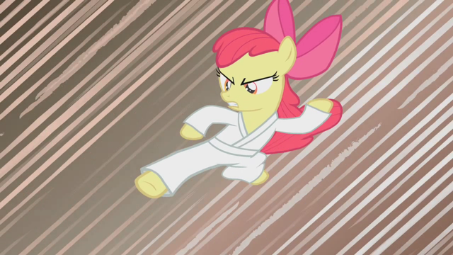 640px-Apple_Bloom_doing_karate_S1E12.png