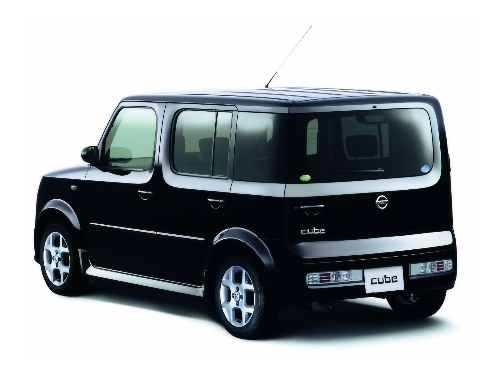 img-1388826-2-Nissan-Cube_mp7_pic_57077.