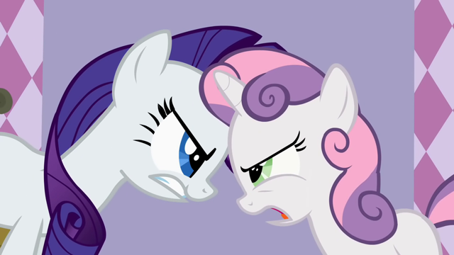 640px-Rarity_and_Sweetie_Belle_fighting_