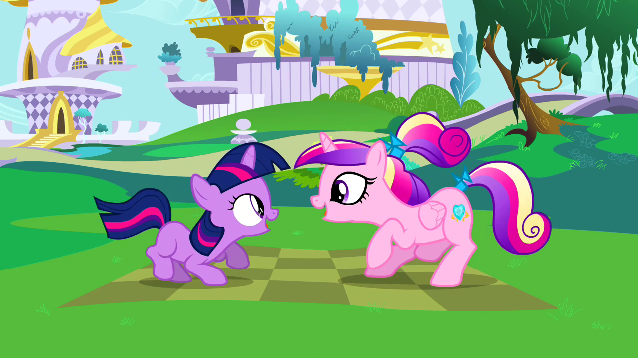 Cadance_and_filly_Twilight_chanting_S2E2