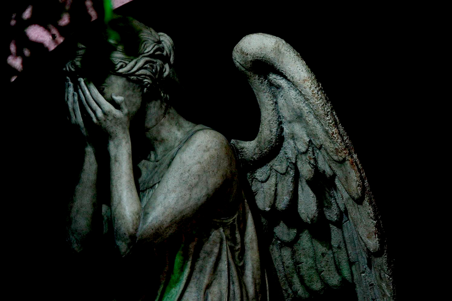 Weeping_Angel_by_Victoria_Fletcher.jpg