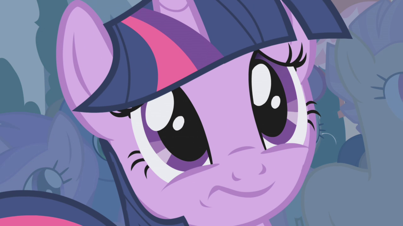 Twilight_worried_S1E6.png