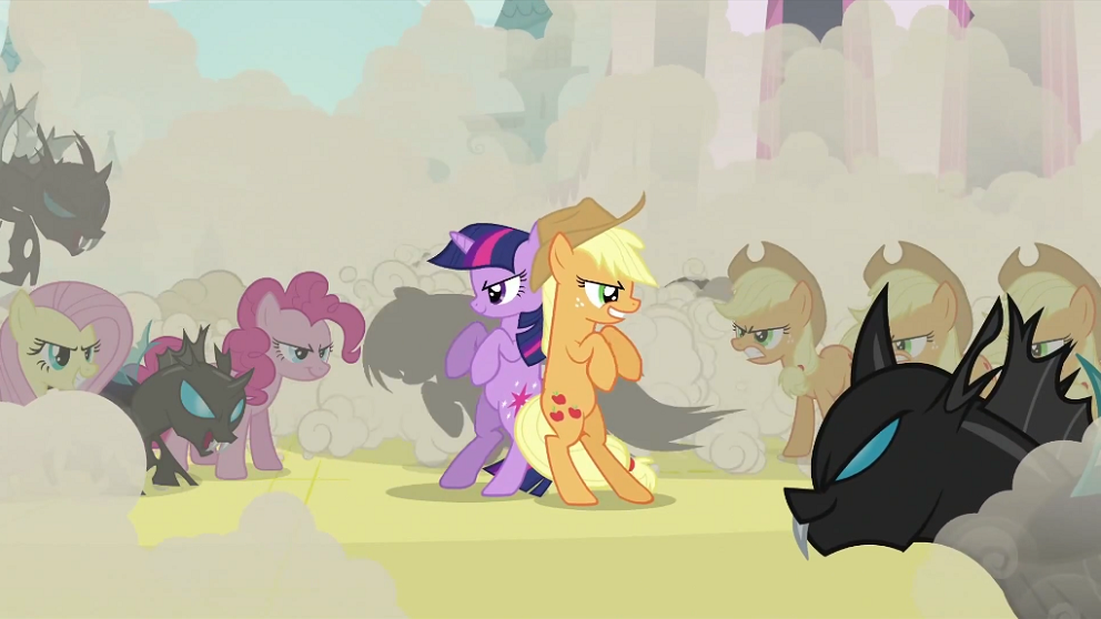 img-2014768-1-Applejack_and_changeling_T