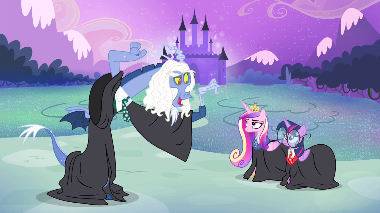 Discord,_Twilight_and_Cadance_wearing_bl