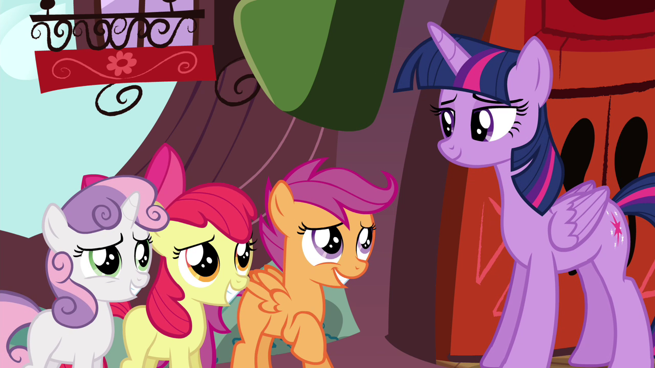 CMC_smiling_to_Twilight_S4E15.png