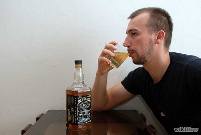 670px-Try-drinking-whiskey-neat-Step-5.j