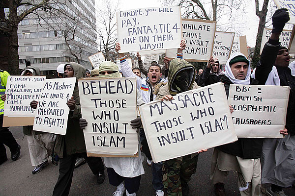 behead_those_who_insult_islam.jpg?142097