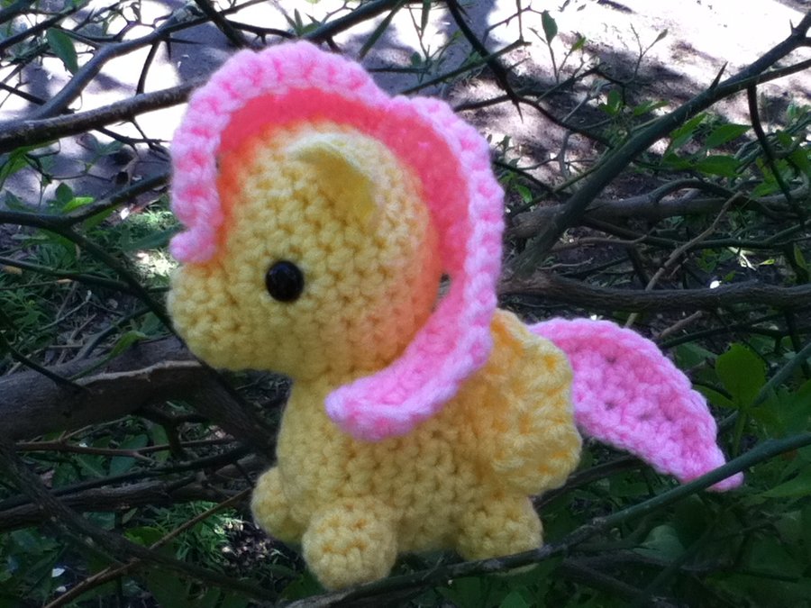 fluttershy_precariously_perched_in_a_tre